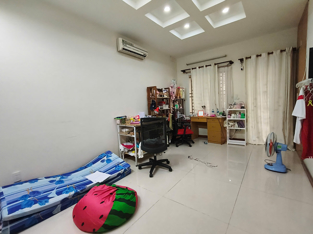 Ban biet thu Tan Hung Quan 7