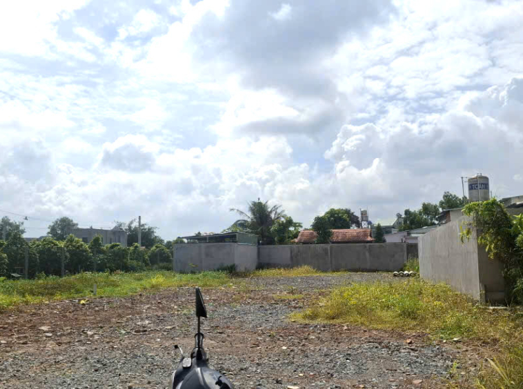 ban dat biet thu thuan an