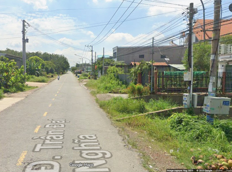 ban-dat-TRan-Dai-Nghia-Hoa-Loi