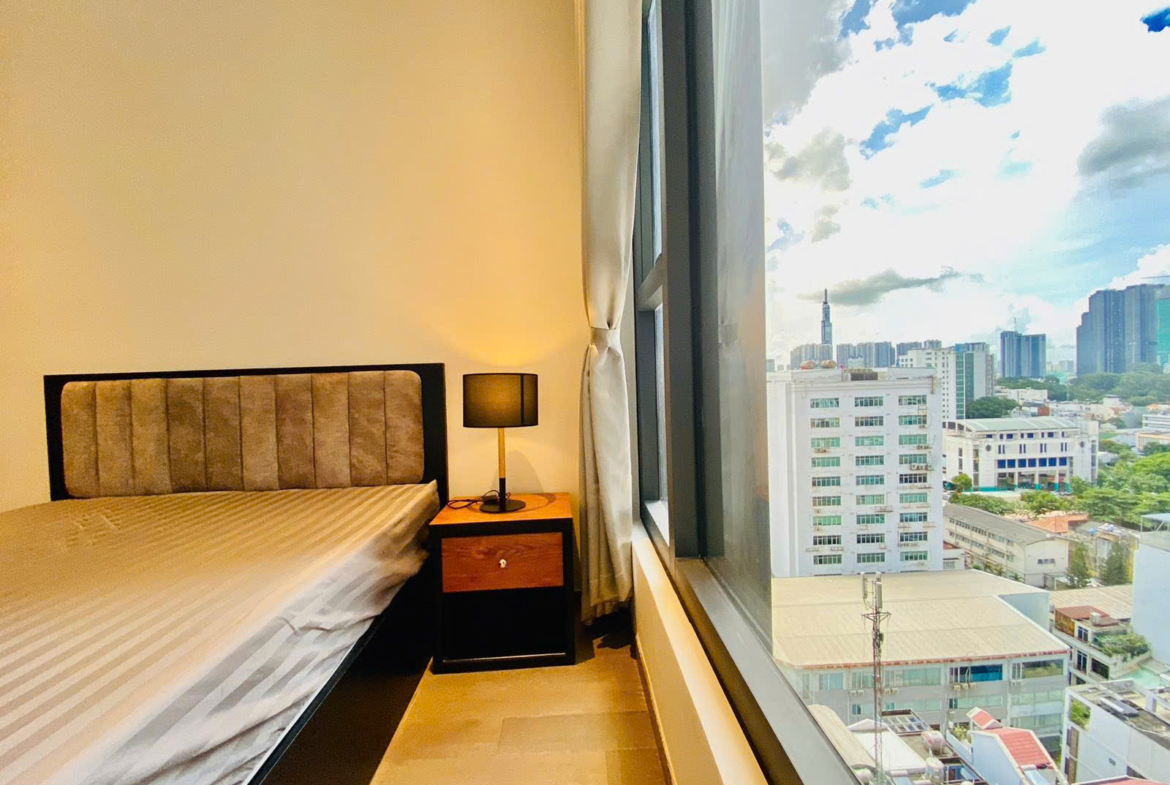 ban-can-ho-The-Marq-1pn