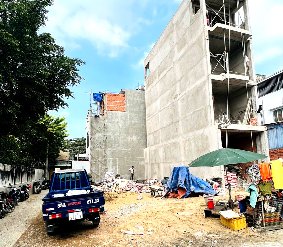 ban dat thu duc hem xe hoi