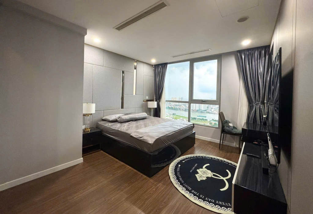 bán gấp Vinhomes Central park 4PN